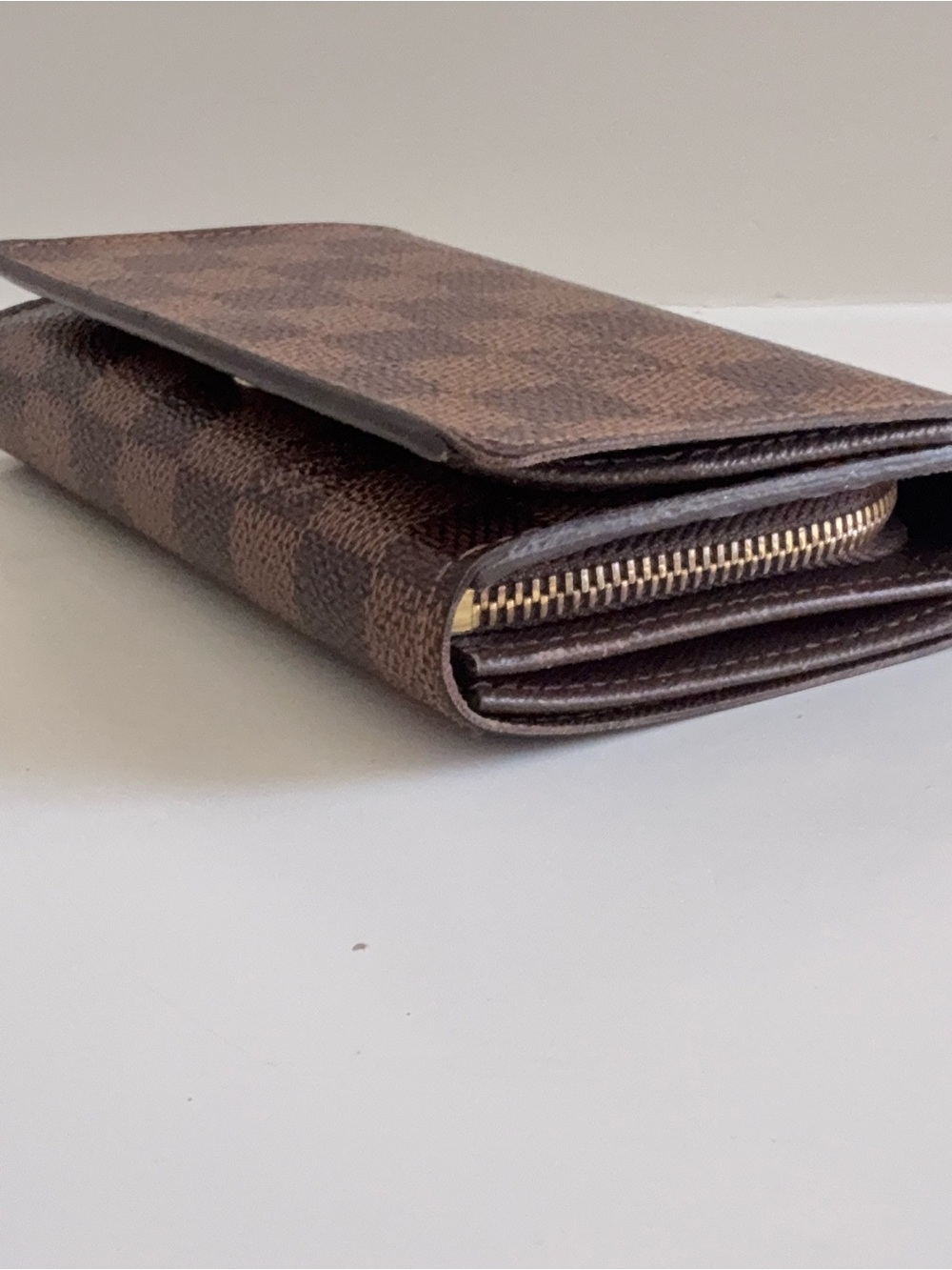 Louis Vuitton Damier Ebene Tresor Wallet Full Set - Picture 10 of 13